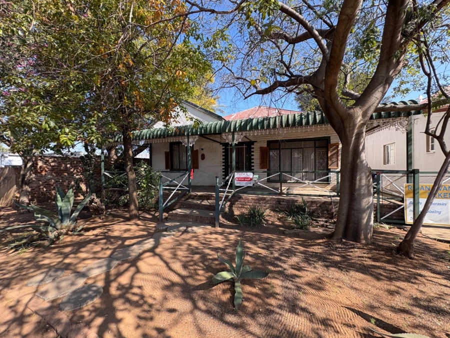 Commercial Property for Sale in Bloemhof North West